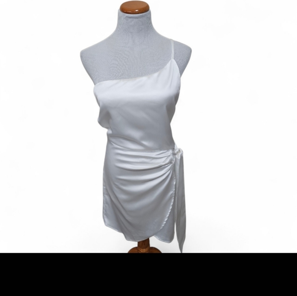 Fashion Nova Delicate Lover Satin One Shoulder White Mini Dress Sz L NWT